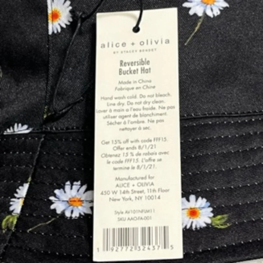 ALICE + OLIVIA Reversible Bucket Hat: Black with Daisy Print And Solid White NWT - Picture 11 of 11